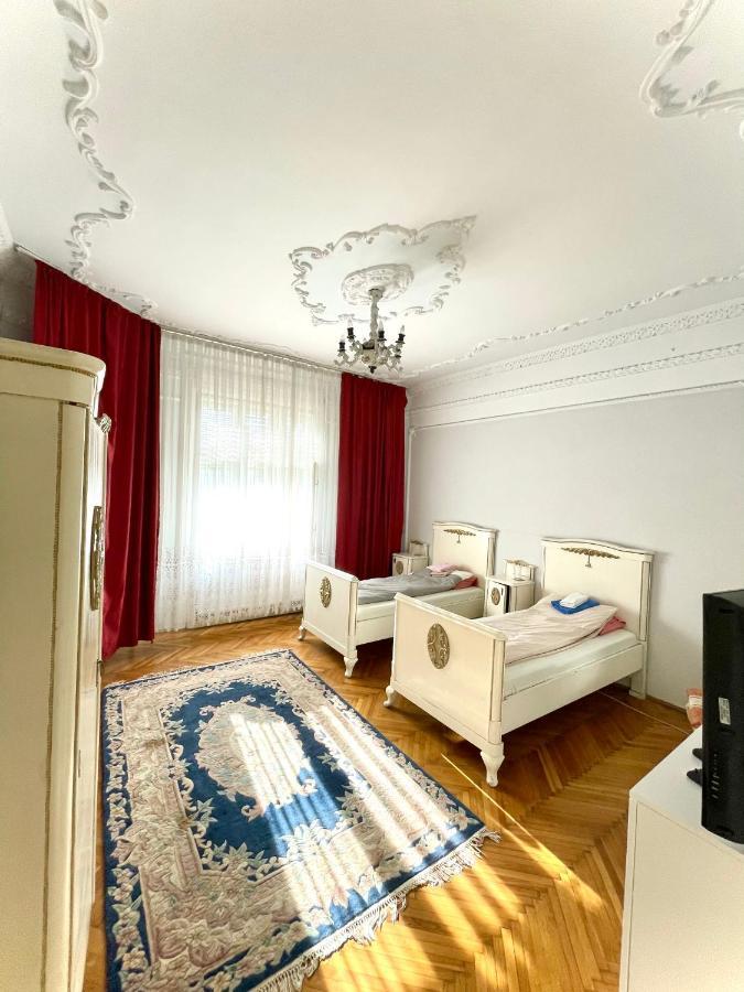 Mosaico Alfetta Hostel Тимишоара Экстерьер фото
