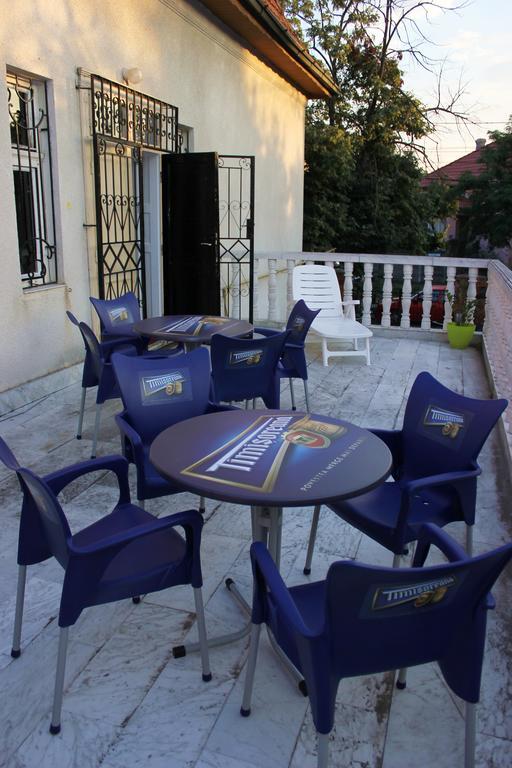Mosaico Alfetta Hostel Тимишоара Экстерьер фото