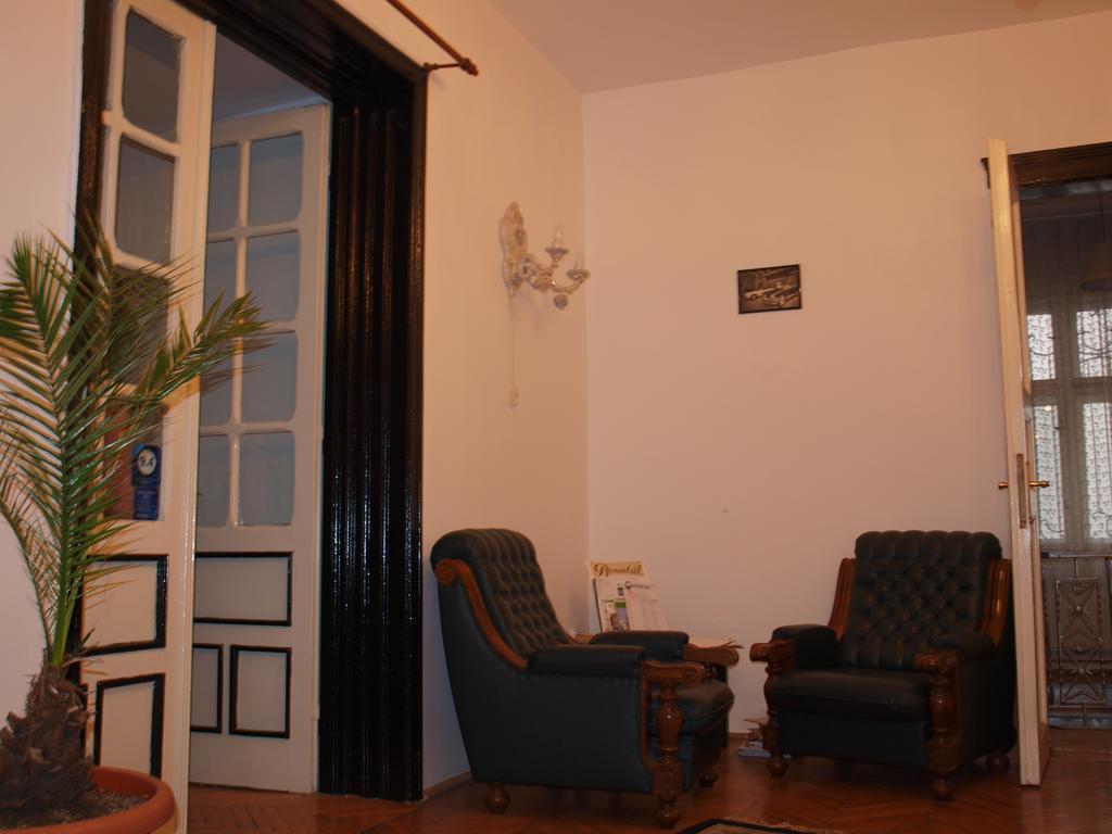 Mosaico Alfetta Hostel Тимишоара Экстерьер фото