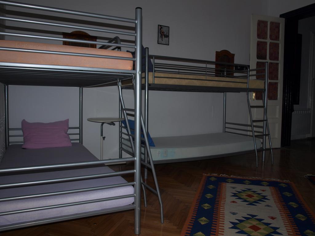 Mosaico Alfetta Hostel Тимишоара Экстерьер фото