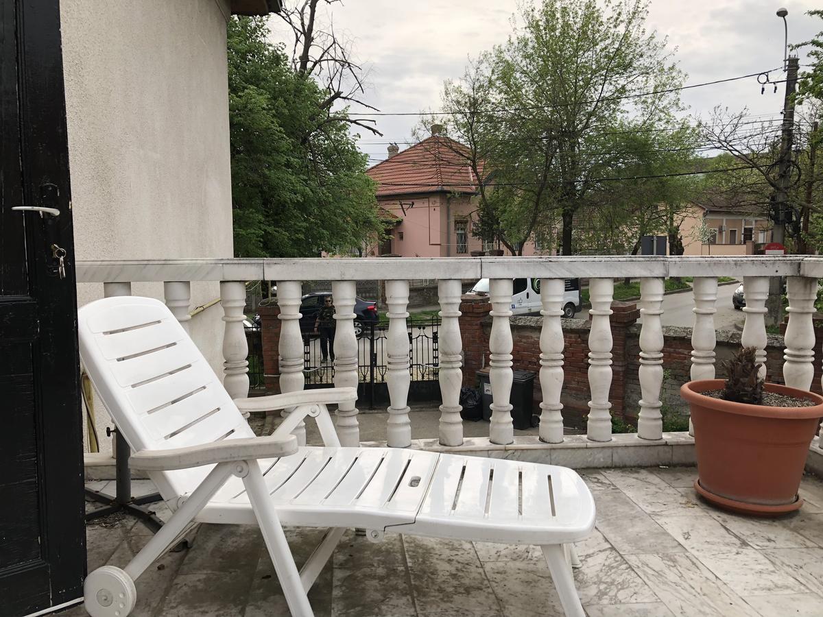 Mosaico Alfetta Hostel Тимишоара Экстерьер фото
